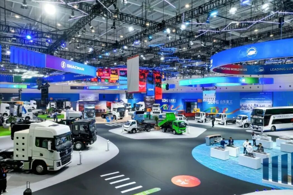 中國(guó)領(lǐng)潮、世界和鳴，寫(xiě)下全球裝備產(chǎn)業(yè)發(fā)展的“重工”答案