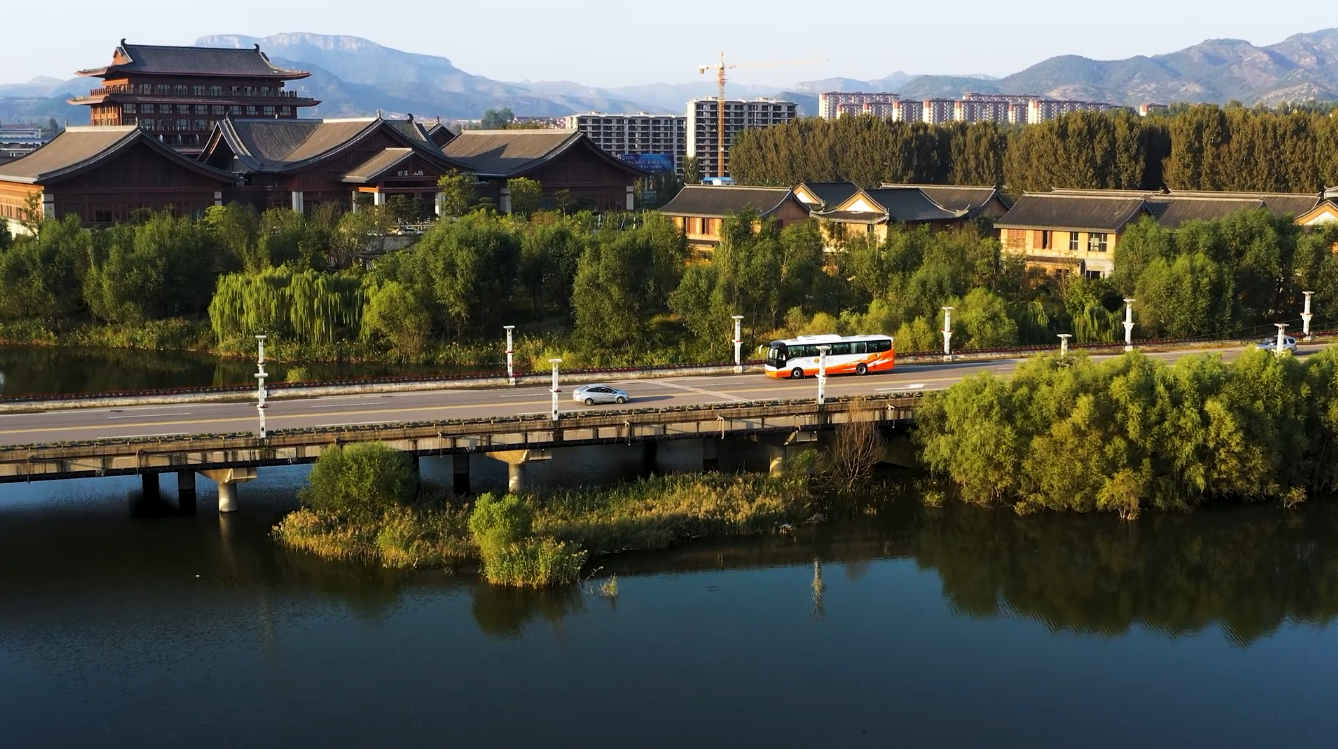 中通世騰LCK6116EVA：在當(dāng)下，擁抱詩和遠方