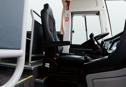 多向減震氣囊司機(jī)椅